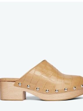 *NWT*Freda Salvador Tan Croc-Embossed Studded Mule Clog